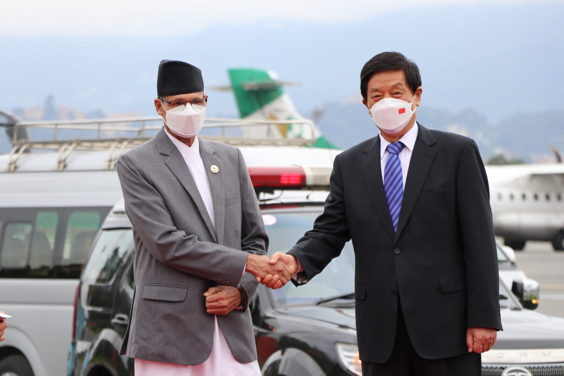 फर्कियो चिनियाँ जनकंग्रेसको टोली, सभामुखले गरे बिदाइ