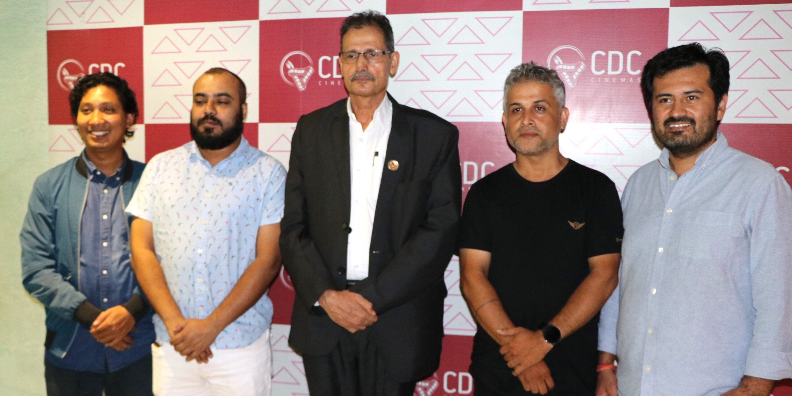 सभामुख सापकोटाले हेरे ‘ऐना झ्यालको पुतली’, भन्छन्–सकिएको पत्तै भएन