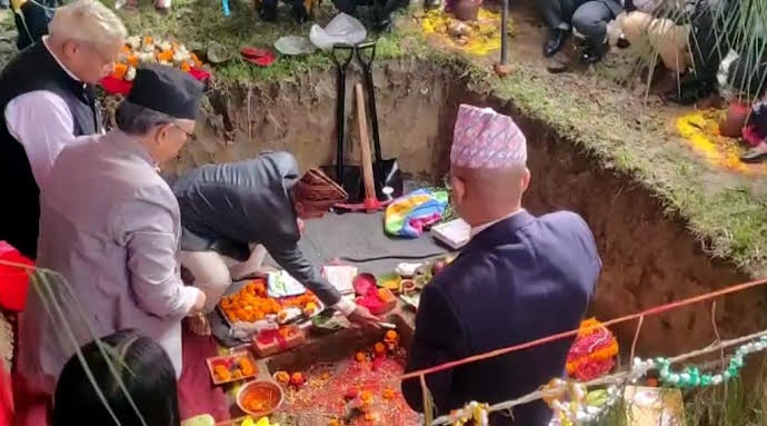 काभ्रेपलाञ्चोकमा निर्माण हुने राष्ट्रिय प्रहरी प्रशिक्षण प्रतिष्ठानको भूमि पूजा