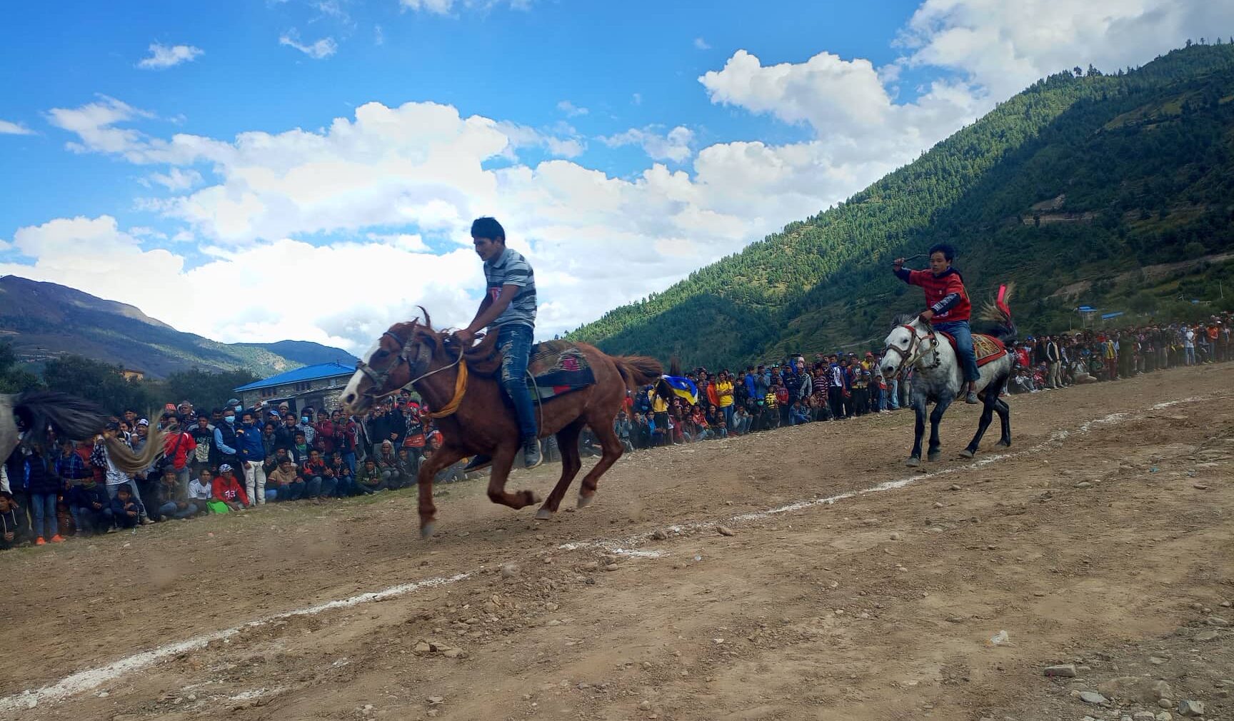 जुम्लाको पुराना संस्कृति : घोडादौड प्रतियोगिता (फोटो फिचर)