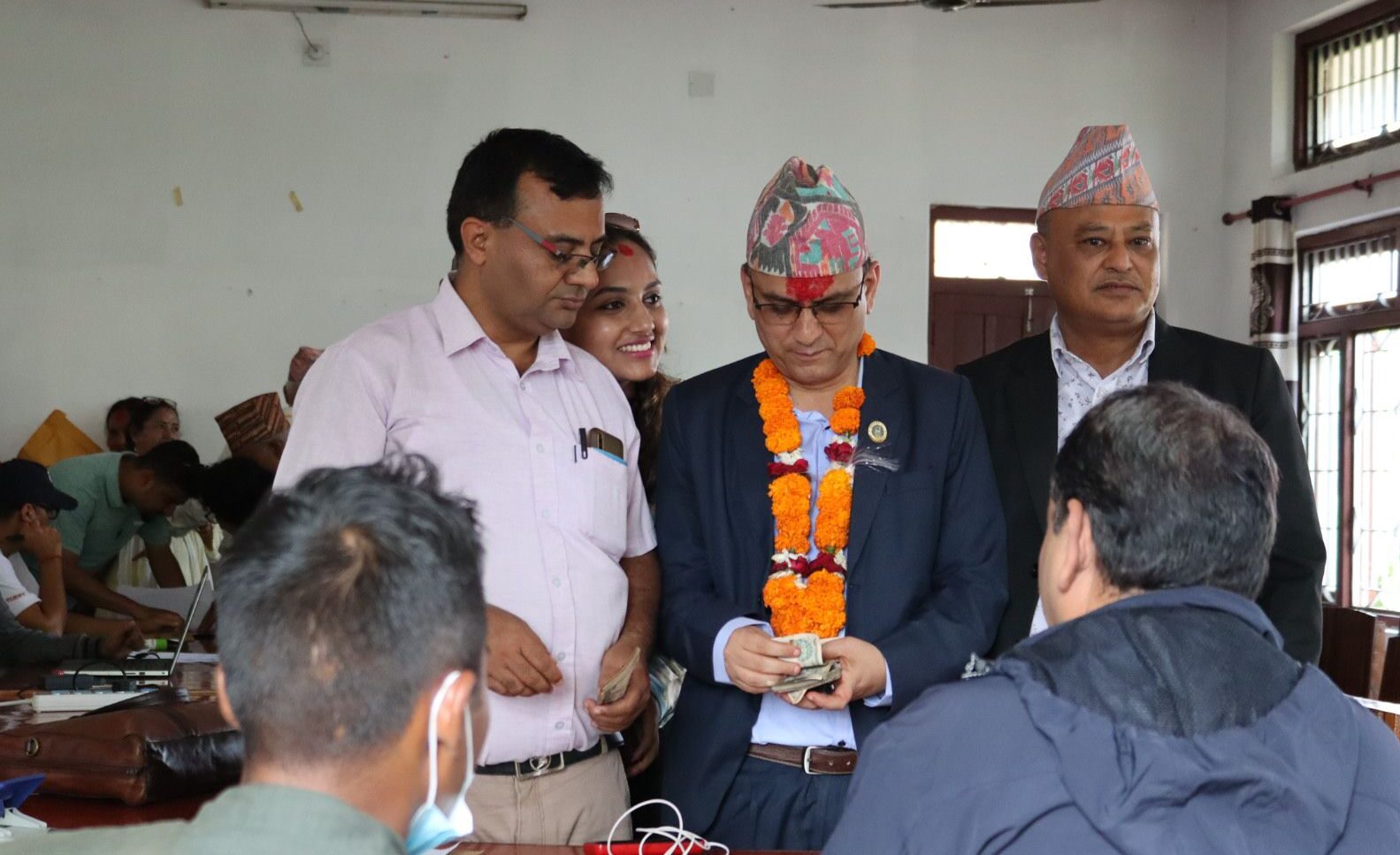 एमालेका कृष्णभक्त पोख्रेलले चितवन २ बाट दर्ता गराए उम्मेद्बारी