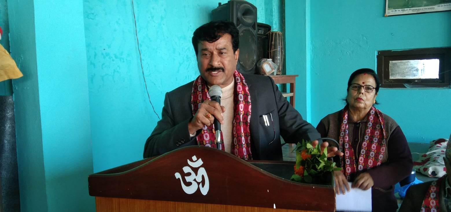 जेष्ठ नागरिकहरुकै कारण देशमा लोकतन्त्र र गणतन्त्र स्थापित भएको अधिकारीको भनाई