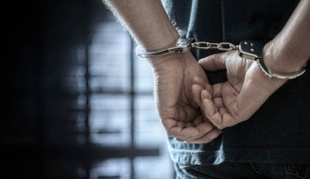 वनस्थलीमा घर फोडेर ३९ तोला सुनसहित १ लाख बढी चोर्ने व्यक्ति पक्राउ