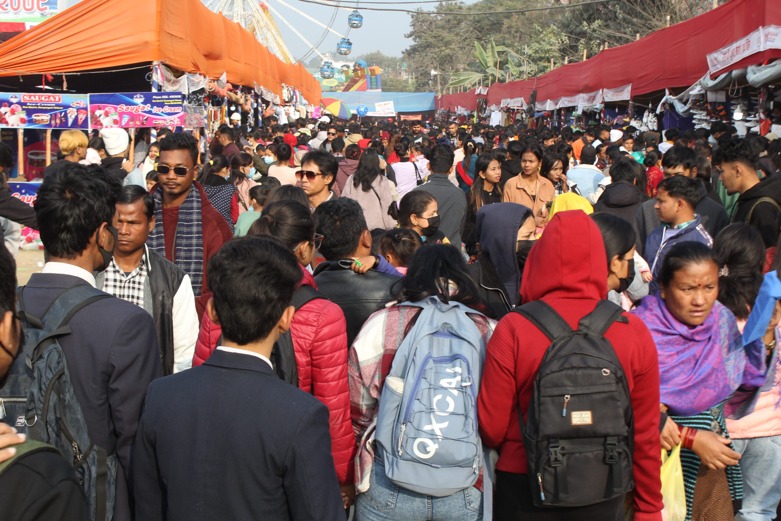 सकियो चितवन महोत्सव, अपेक्षित कारोबार भएको दाबी