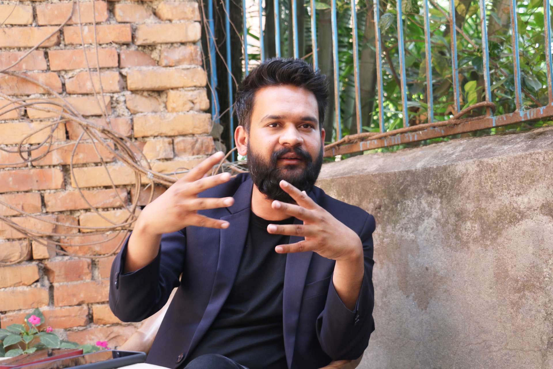 देश सफा गर्नुपरे सिंहदरबारका नेतालाई सिसडोलमा डम्प गर्नुपर्छ: बालेन