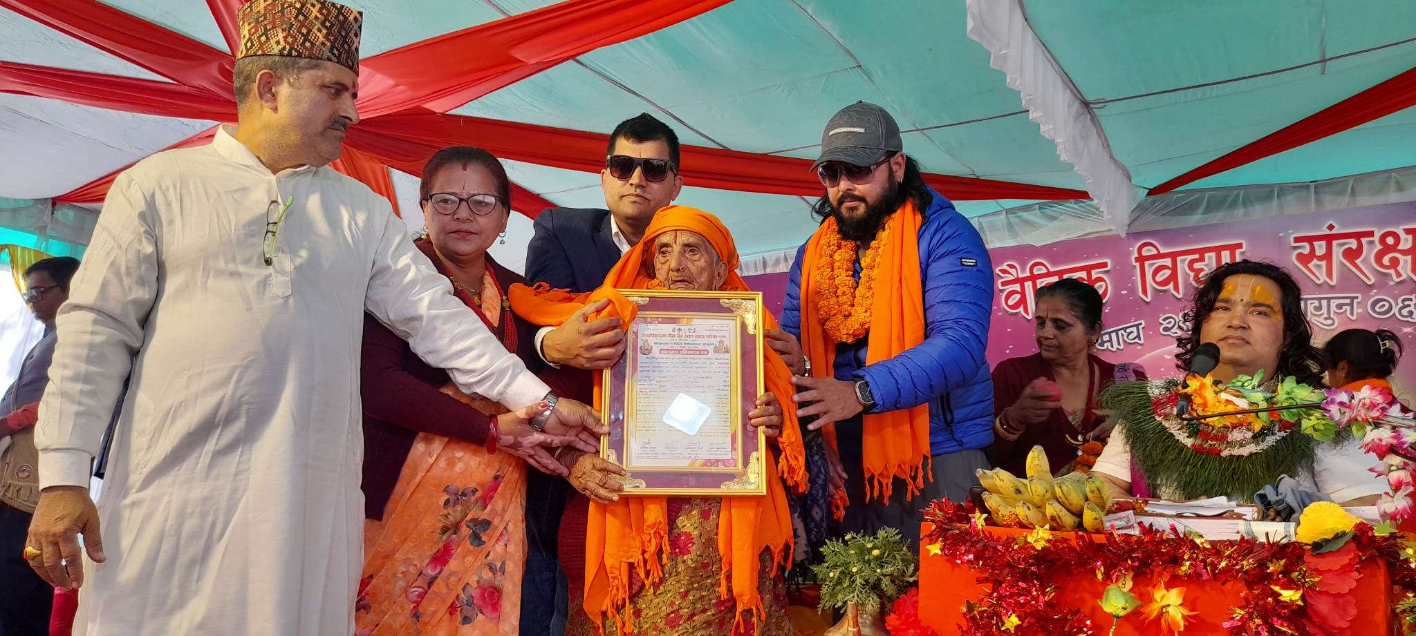 गुरुकुल संचालनार्थ लंकुमा जारी महायज्ञमा भोलि दीनबन्धु पोखरेल आउने