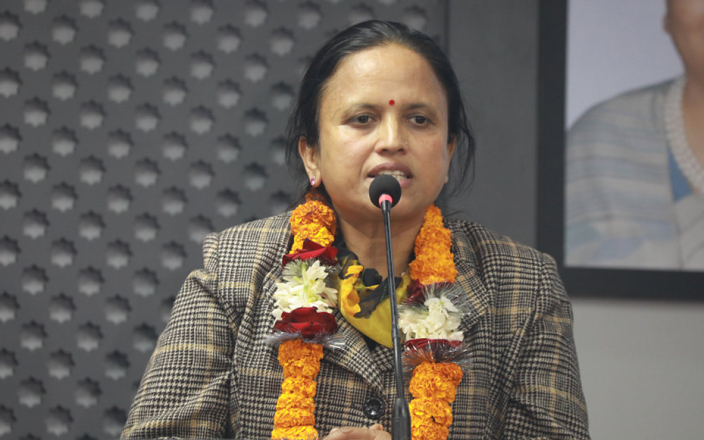 सरकार सञ्चालन गर्नेहरूले गरेको गल्ती ढिलो, चाँडो कानूनी दायरामा आउँछन्ः मन्त्री शर्मा