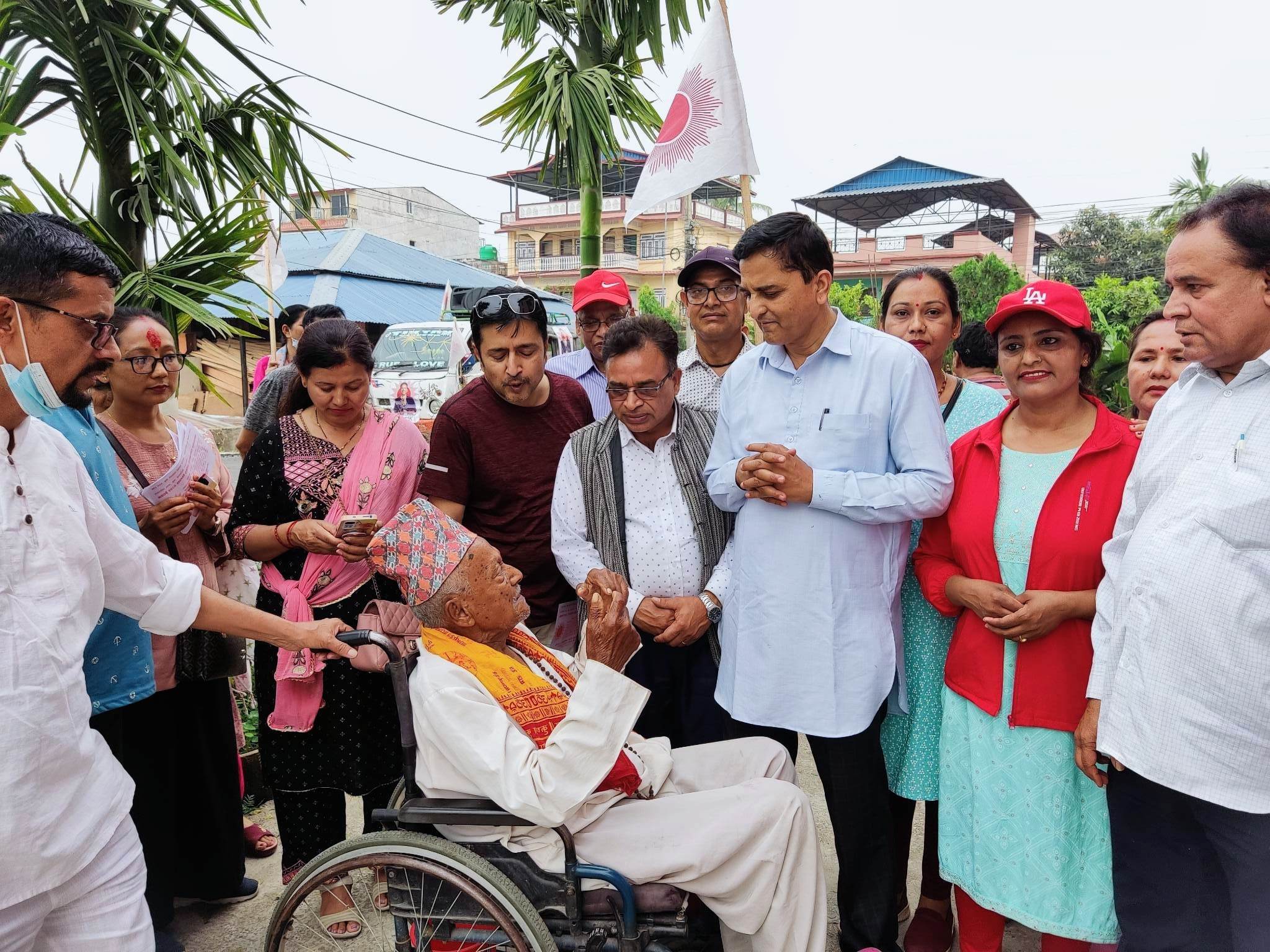 चितवनमा भ्रम हट्दै गएकाले जित एमालेको हुन्छ : भट्टराई