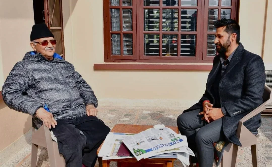 ओलीलाई रविको प्रश्नः अझै पनि तपाईंकै दललाई भोट हालिरहनुपर्ने ?