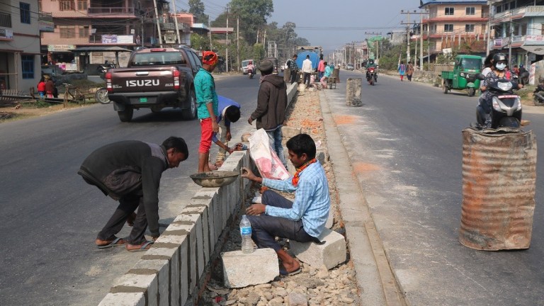 भरतपुर बाइपास सडकको काम बल्ल ८० प्रतिशत, रोकियो बजेट