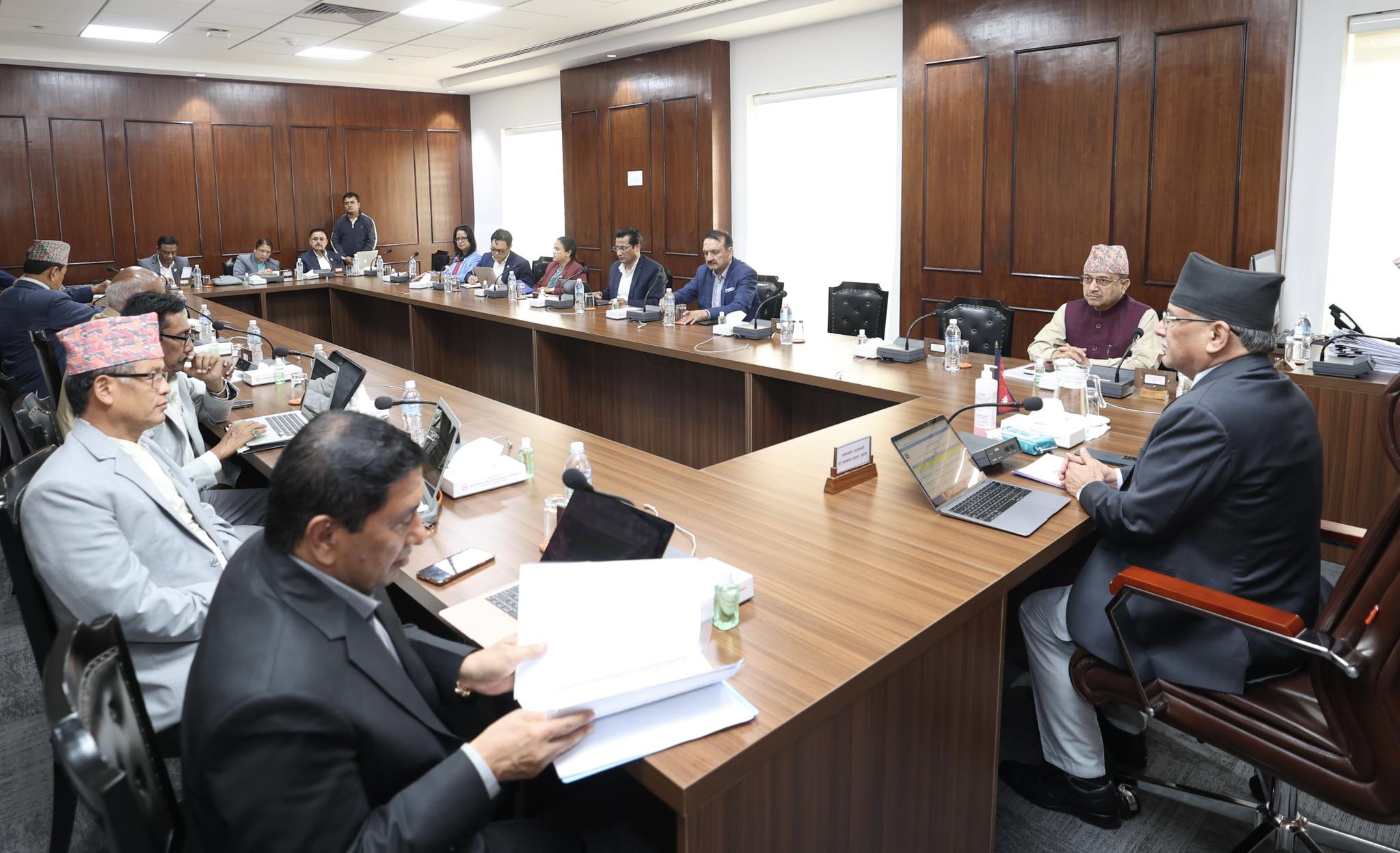 इजरायलमा मृत्यु भएका नेपालीको सम्मानमा भोलि राष्ट्रिय शोक, परिवारलाइ १० लाख राहत दिइने