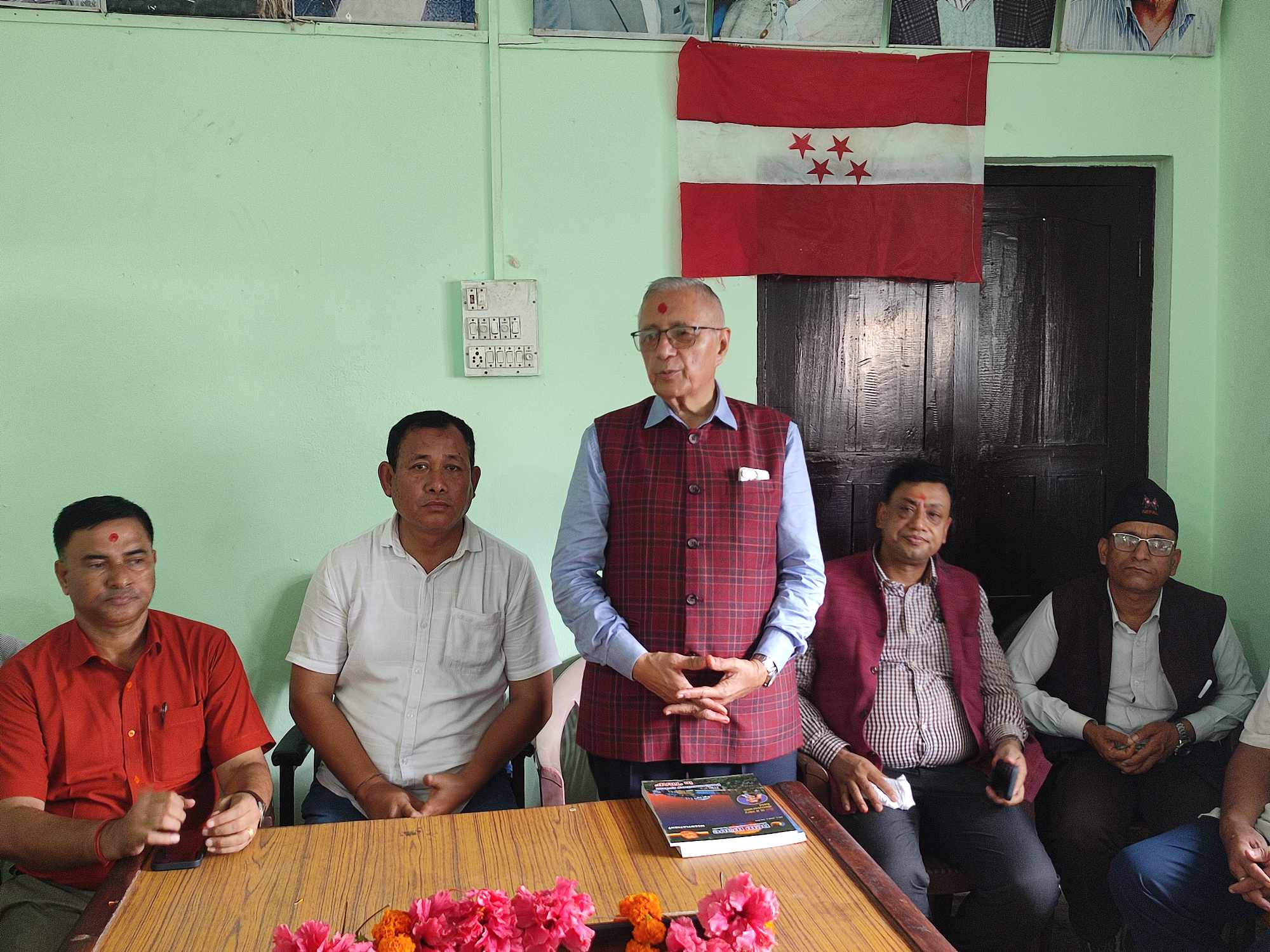 सरकारको विकल्प खोज्ने समय आएको छः नेता कोइराला