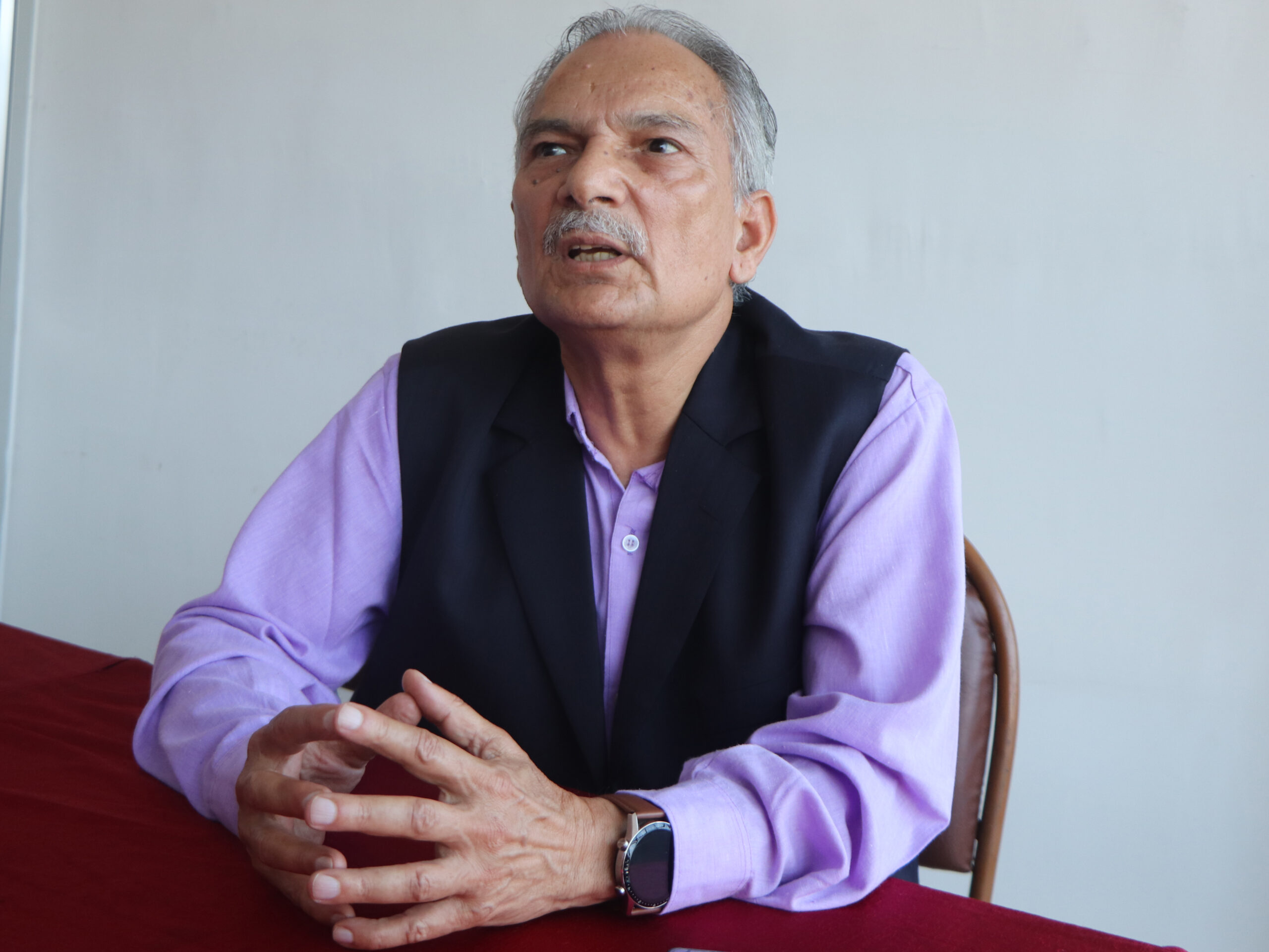 देश र जनतालाई केन्द्रमा राखेर काम गर्नुपर्छः डा भट्टराई