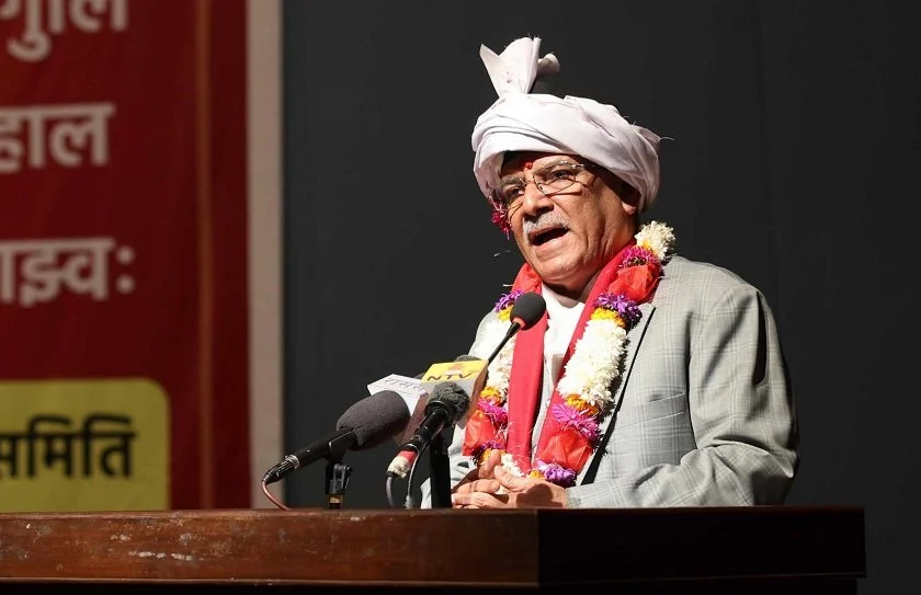 गणतन्त्र उल्टाउने सपना नदेख्न प्रचण्डको चेतावनी