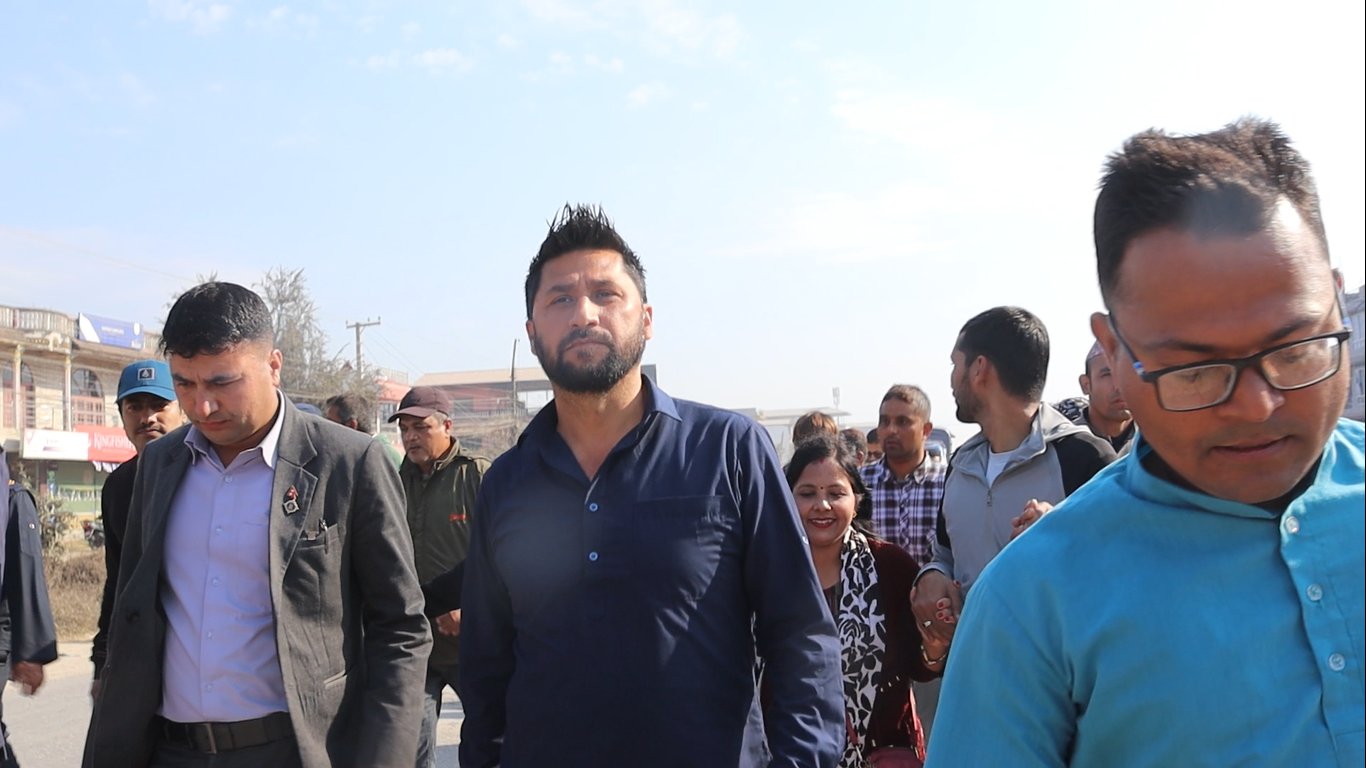 पुरानो कागजात छापेर कान्तिपुरले भ्रम फैलाउन खोजेको रवीको गुनासो