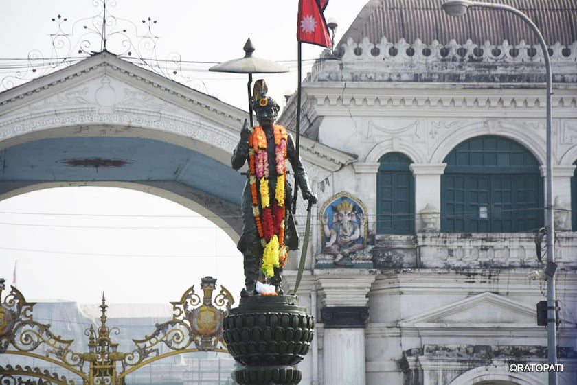 राष्ट्रपति पौडेलले पृथ्वीनारायण शाहको सालिकमा माल्यार्पण गर्ने