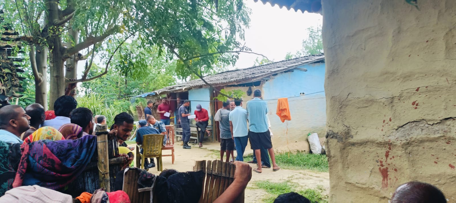 सर्लाहीमा श्रीमतीको गोली हानेर हत्या, बुबा घाईते