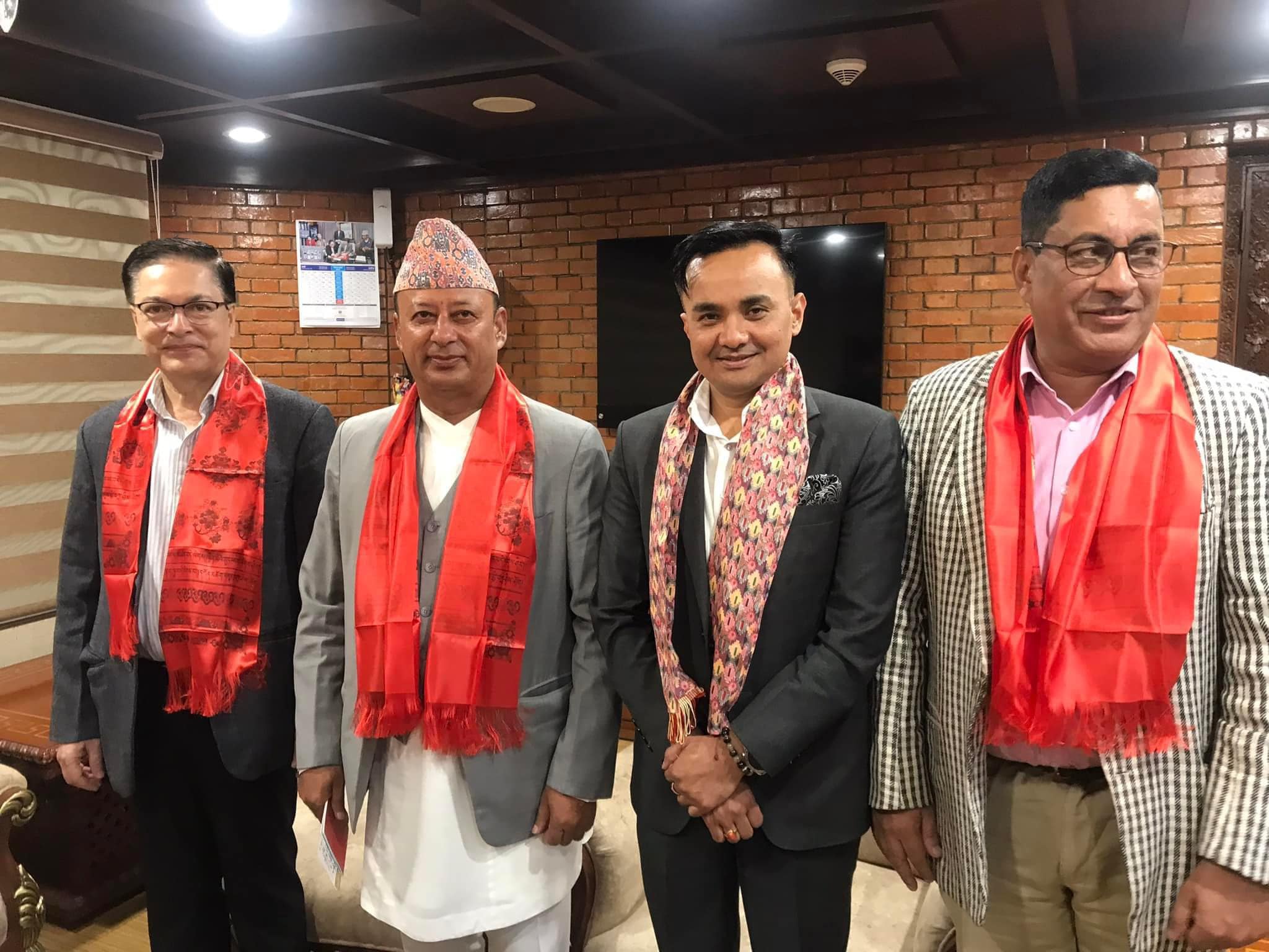 उर्जामन्त्री दीपक खड्का भारत प्रस्थान