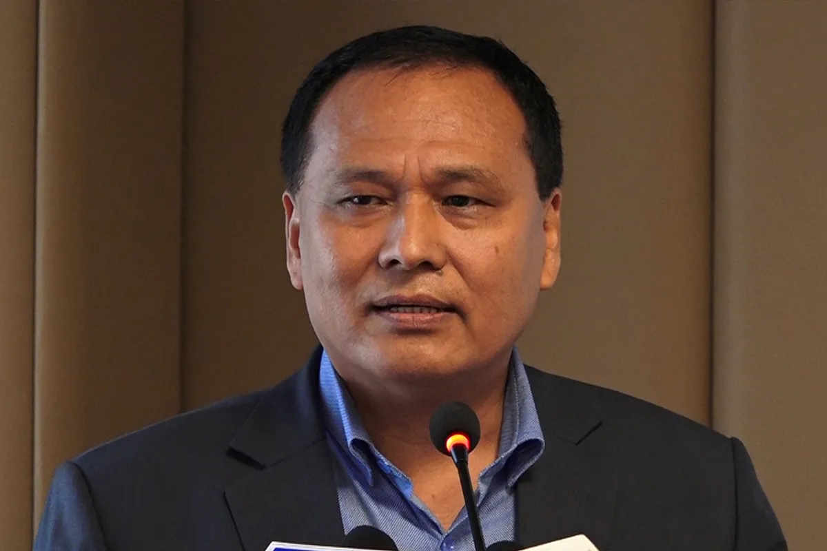 कुलमान घिसिङलाई स्पष्टीकरण सोध्ने मन्त्रिपरिषद्को निर्णय