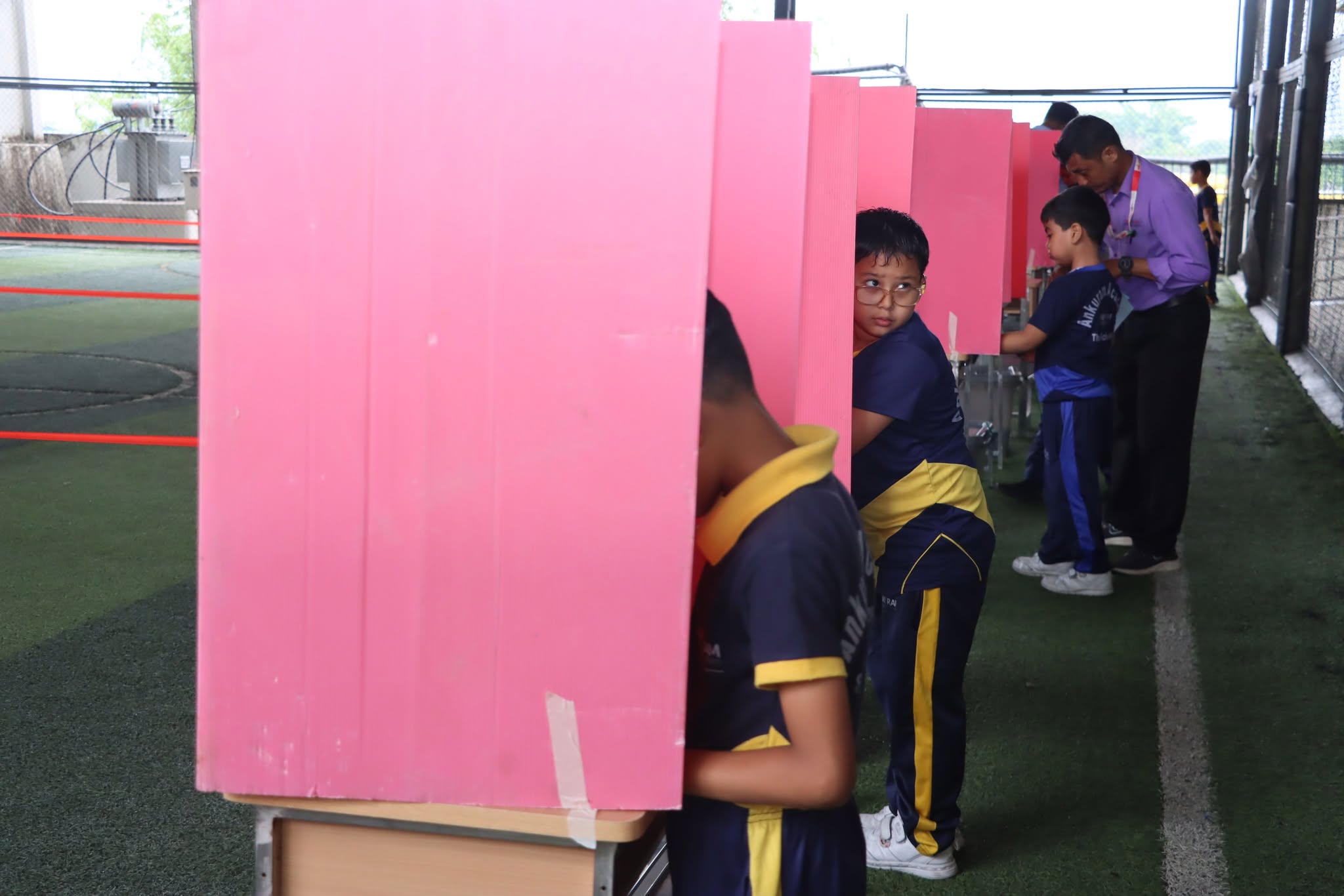 आमनिर्वाचनको झल्को दिने गरी अङ्कुरम् एकेडेमीमा नमुना निर्वाचन