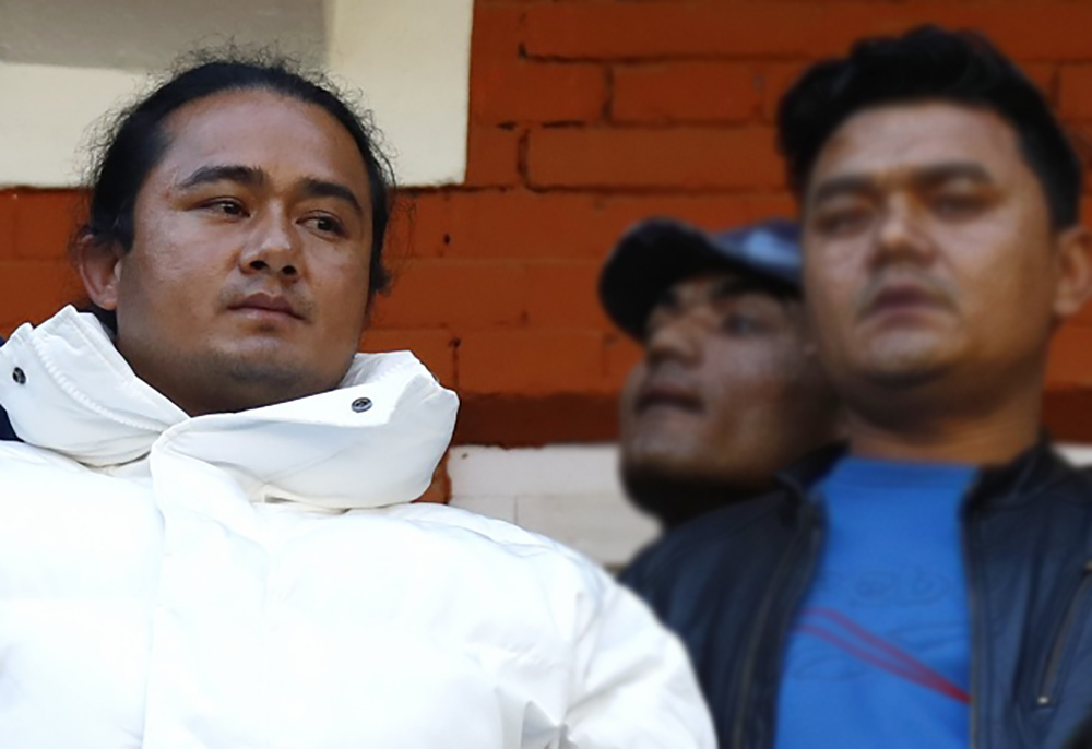 रामबहादुर बम्जन पुर्पक्षका लागि कारागार चलान