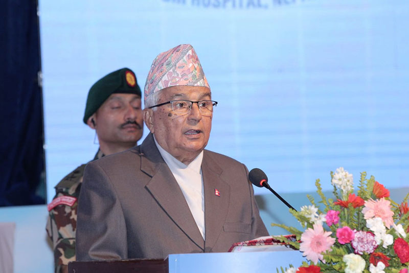 चिकित्सकहरू विदेशिने क्रम बढ्नु चिन्ताको विषय : राष्ट्रपति पौडेल