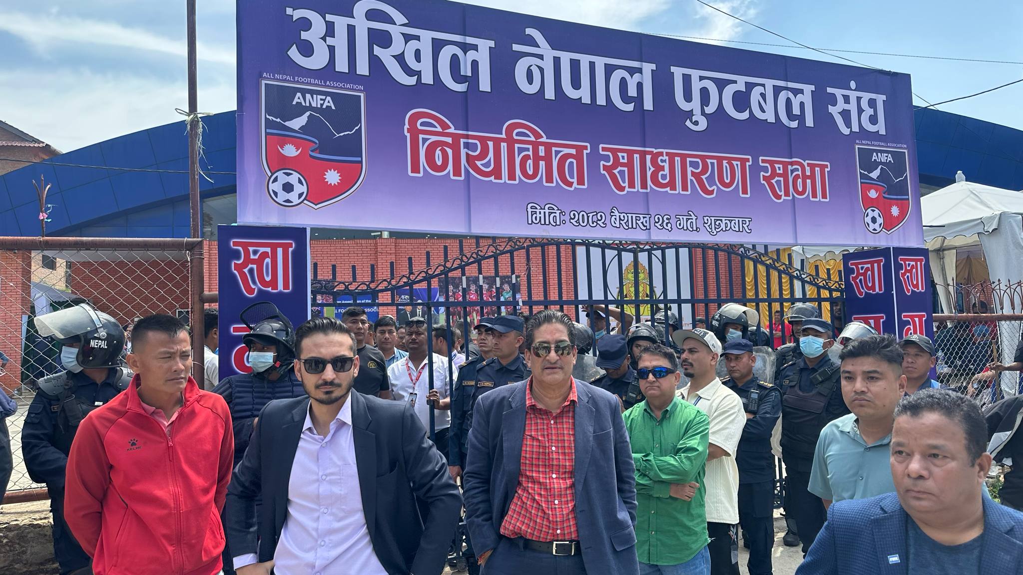 एन्फाको साधारणसभामा छिर्न गणेश थापालाई रोक