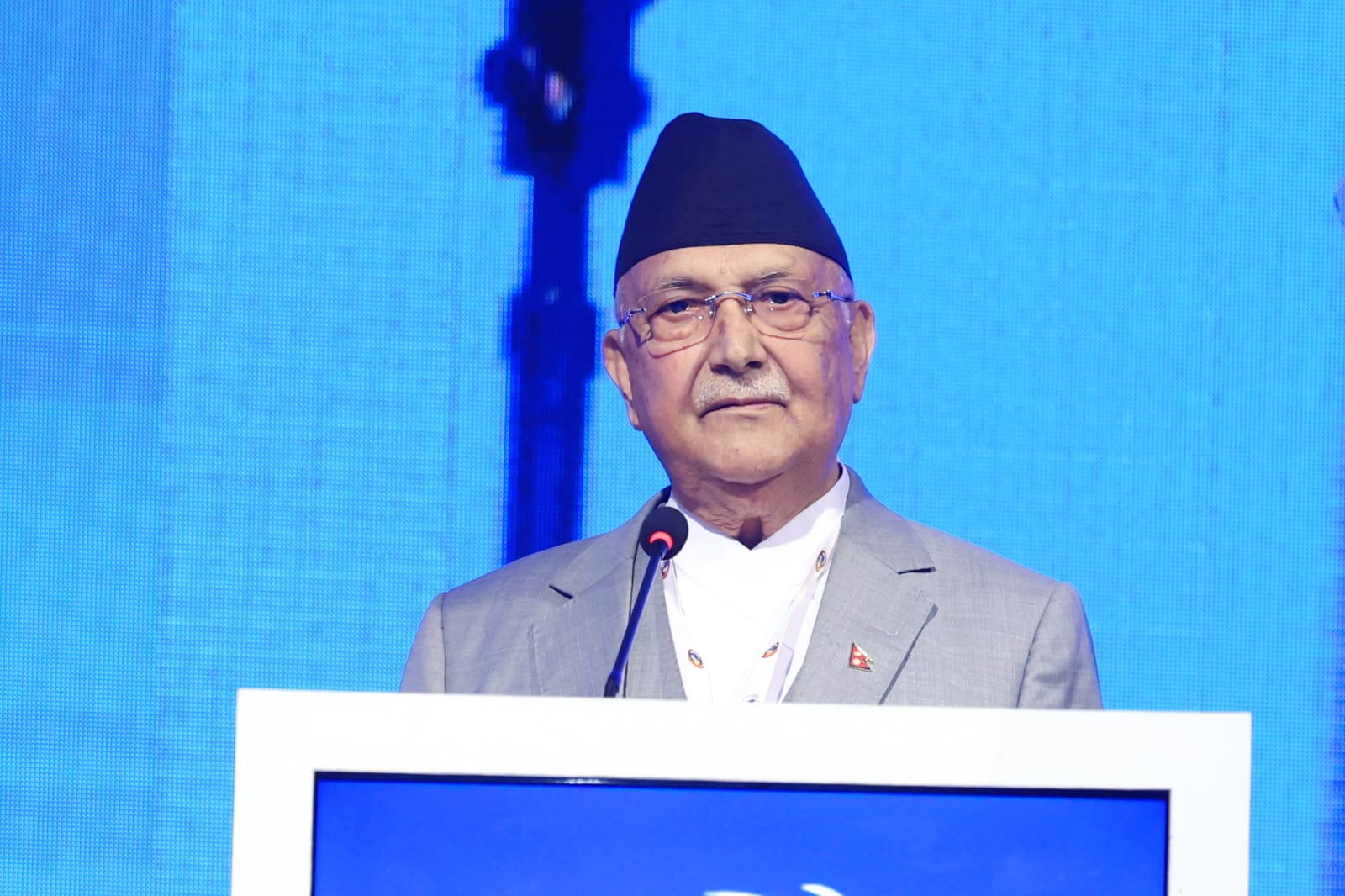 जलवायु परिवर्तन हाम्रो समयको सबैभन्दा ठूलो चुनौतीः प्रधानमन्त्री