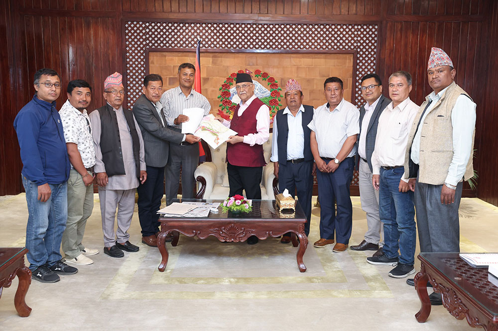 प्रधानमन्त्रीसँग काठमाडौँ-तराई-मधेस द्रुतमार्गको सुरु विन्दु विवादबारे छलफल