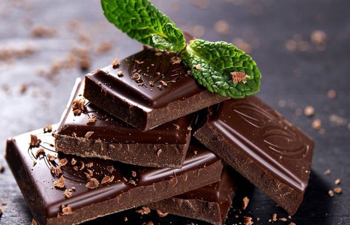 राति राम्रो निन्द्रा लागेन ? उसाे भए डार्क चकलेट खानुहाेस्