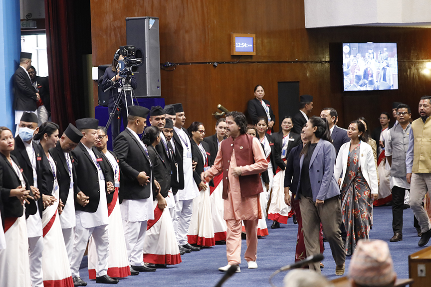 संसद् बैठक : प्रधानमन्त्रीको सम्बोधन, रास्वपाको बहिस्कार