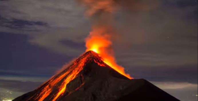 विश्वभरका हिमनदी पग्लिएपछि ज्वालामुखी विस्फोट हुने डर: अध्ययन