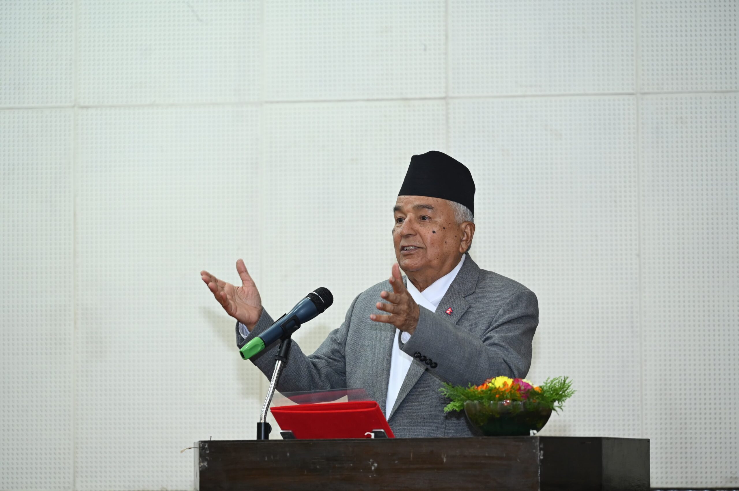 हामी निराशालाई आशामा बदल्न कटिबद्ध छौः राष्ट्रपति पौडेल