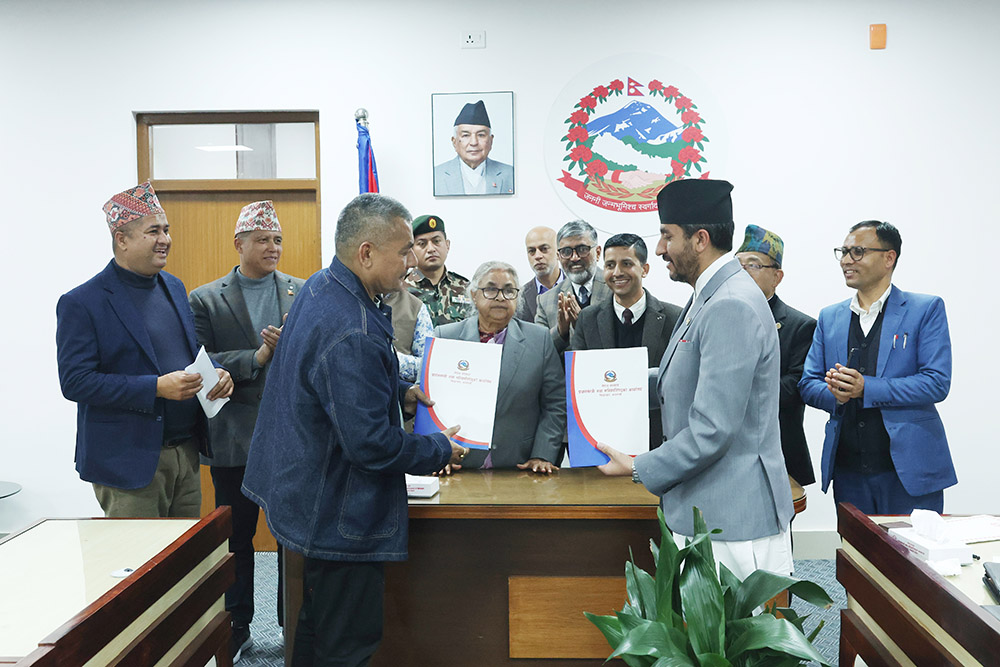 सरकार र दुर्गा प्रसाईंबीच २७ बुँदे सहमति